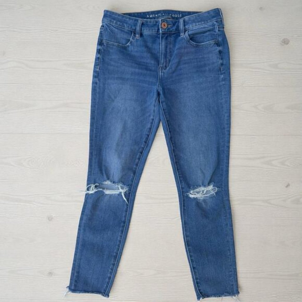 American Eagle Dream Jean 8 Blue Denim Jegging Distressed Ankle Stretch Midrise